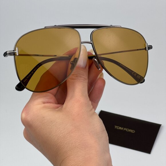 Tom Ford FT1018/S 08E BRADY BRAND NEW Sunglasses Shiny Anthracite Silver Unisex - Picture 1 of 13